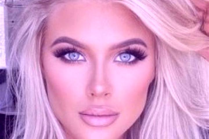 Naomi, 34, a platinum blonde amber-eyed middle eastern companion based in Sindo. Offering Girlfriend Experience, BDSM, Domination. Available for incall and o...