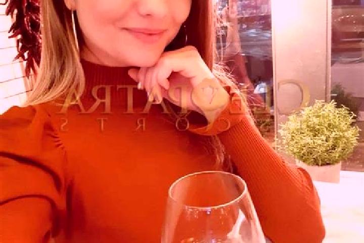 Naomi, 34, a red dark-eyed european companion based in Bolla-Tau. Offering OWO, Dinner Date, Erotic Massage, Striptease. Available for incall and outcall, ov...