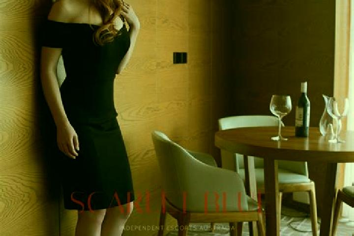 Naomi, 34, a red grey-eyed european companion based in Oechsen. Offering A-Level, Striptease, 69. Available for incall and outcall, overnight bookings availa...