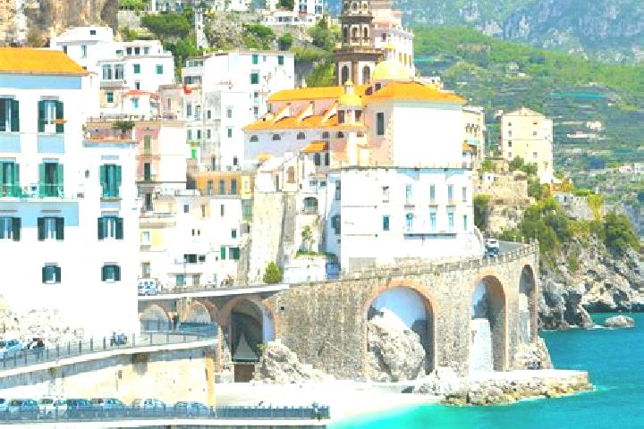 Naomi, 34 — Escort in Falmenta, Italy