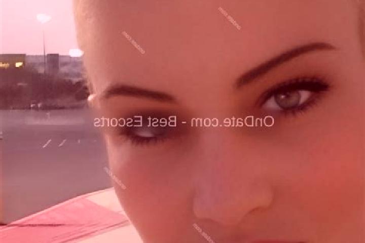 Naomi, 34 — Escort in Shuvakish, Russia