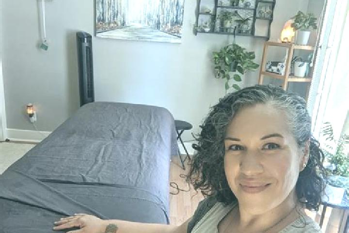 Naomi, 35, a auburn amber-eyed indian companion based in Kasin. Offering BDSM, Erotic Massage, CIM, GFE. Available for incall and outcall, day and evening da...