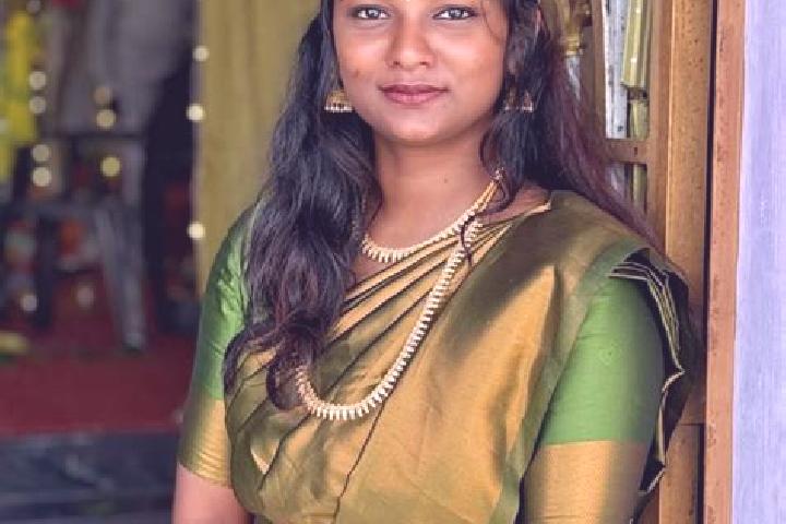 Naomi, 35 — Escort in Attur, India