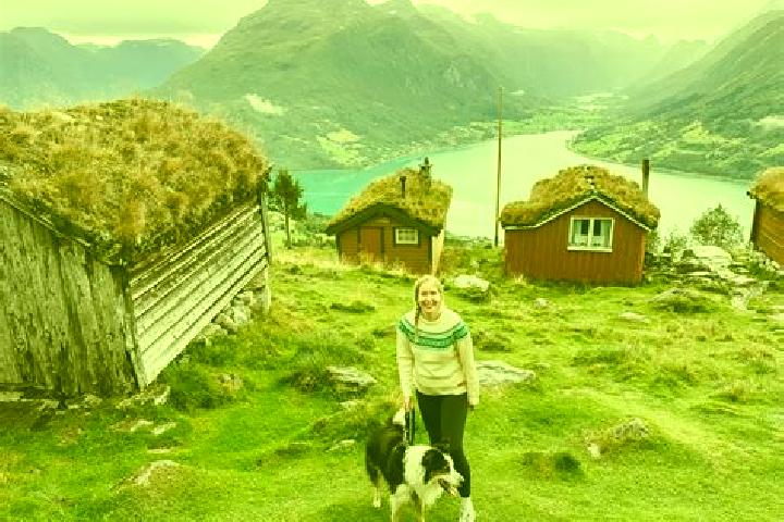 Naomi, 35 — Escort in Follebu, Norway