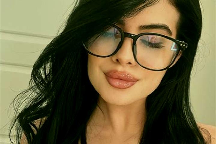 Naomi, 35 — Escort in Santa Susana, United States