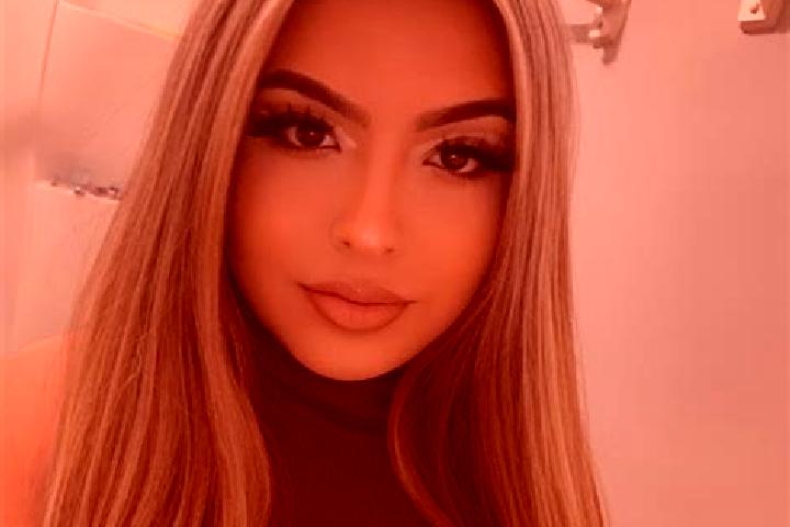 Naomi, 36, a blonde amber-eyed latina companion based in Kamaqhekeza. Offering Travel Companion, Duos, Deep French Kissing, Striptease, Overnight. Available ...