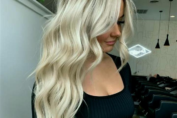 Naomi, 36, a platinum blonde dark-eyed mediterranean companion based in Nagrok. Offering Roleplay, Erotic Massage, OWO, Striptease. Available for incall and ...
