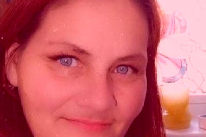 Naomi, 36, a red dark-eyed ebony companion based in Huguenot. Offering CIM, OWO, Fetish, Domination. Available for incall and outcall, day and evening dates.