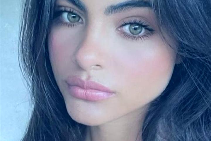 Naomi, 37, a brunette green-eyed caucasian companion based in Phon Charoen. Offering Party Girl, Prostate Massage, A-Level. Available for incall and outcall,...