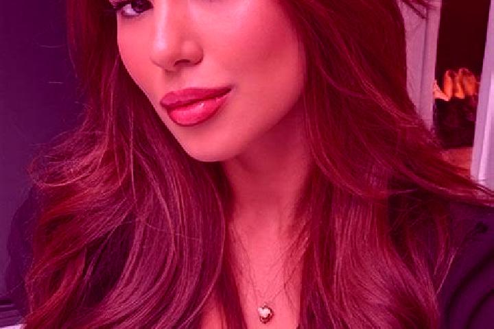 Naomi, 37, a chestnut brown-eyed latina companion based in Neustadt/Sued. Offering Duos, Travel Companion, Striptease. Available for incall and outcall, over...