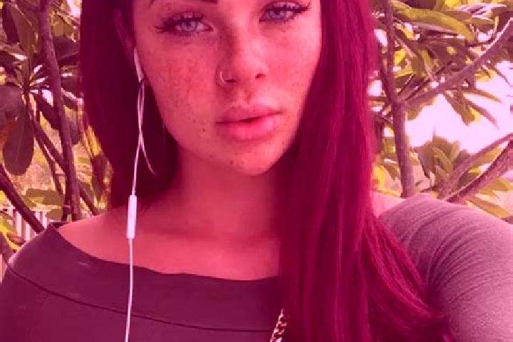Naomi, 37, a red blue-eyed ebony companion based in Waluj Buzurg. Offering Striptease, A-Level, Domination, CIM. Available for incall and outcall, day and ev...