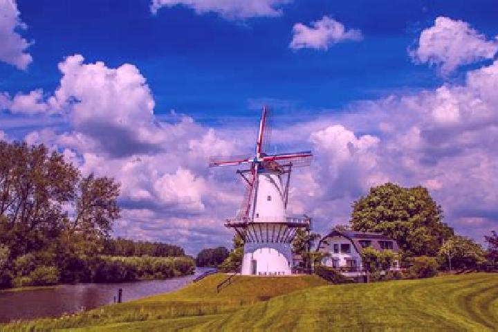 Naomi, 37 — Escort in Deil, Netherlands