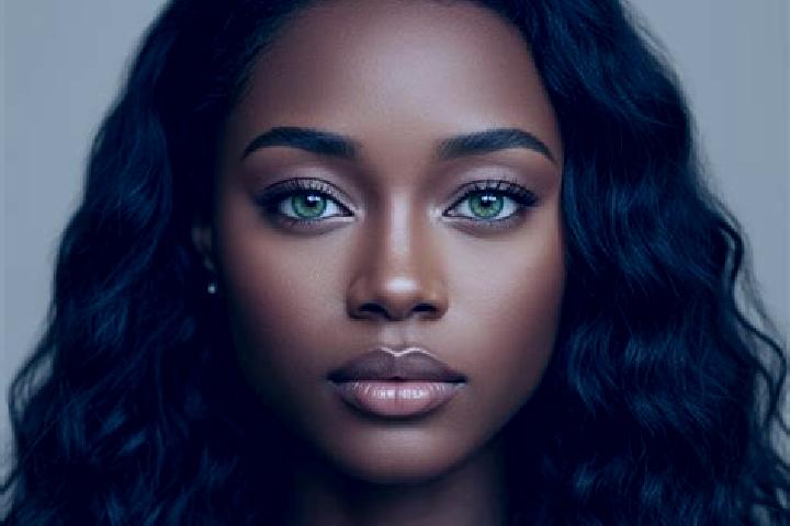 Naomi, 38, a brunette green-eyed ebony companion based in Gintungsari. Offering Dinner Date, Striptease, Travel Companion. Available for incall and outcall, ...