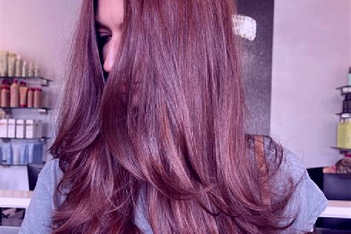 Naomi, 38, a chestnut brown-eyed mixed companion based in Soederakra. Offering Dinner Date, OWO, Tantra, Massage. Available for incall and outcall, day and e...