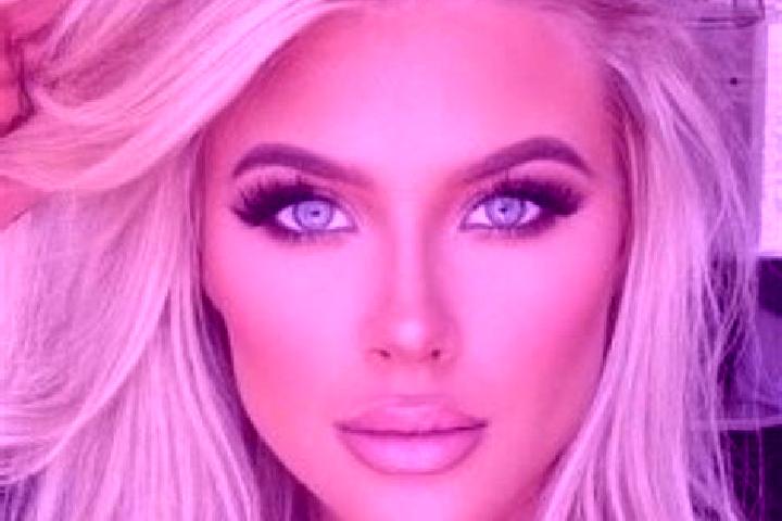 Naomi, 38, a platinum blonde dark-eyed latina companion based in Cipaku. Offering Erotic Massage, OWO, Girlfriend Experience, Striptease. Available for incal...