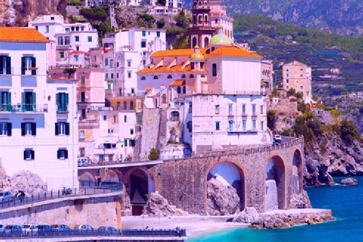 Naomi, 38 — Escort in Vittorito, Italy