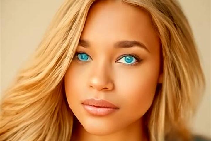 Naomi, 39, a dark blonde blue-eyed latina companion based in Merano. Offering Roleplay, Dinner Date, Massage, GFE, Duos. Available for incall and outcall, ov...