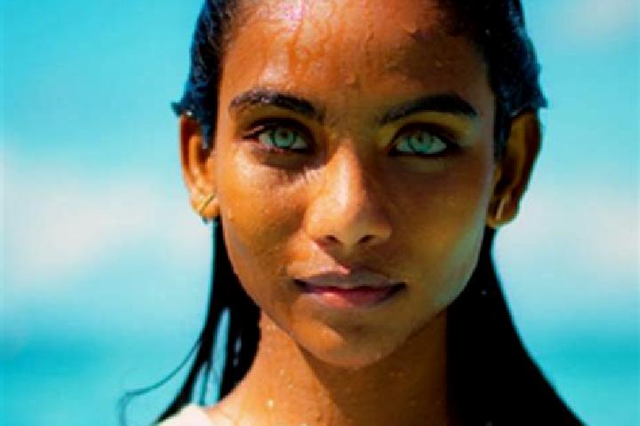 Natalie, 20, a black blue-eyed indian companion based in Uitweg. Offering Massage, Duos, Roleplay, Girlfriend Experience, Domination. Available for incall an...