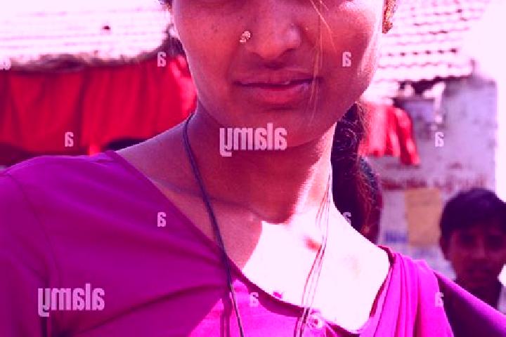 Natalie, 20, a red blue-eyed indian companion based in Verkhniy Mamon. Offering Erotic Massage, Deep French Kissing, OWO, Striptease, Domination. Available f...