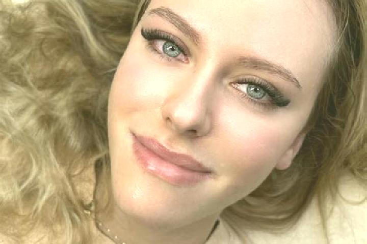 Natalie, 20 — Escort in Pruszcz, Poland