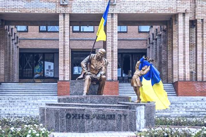 Natalie, 20 — Escort in Voloska Balakliya, Ukraine