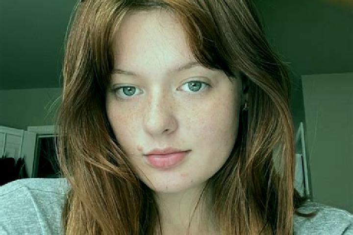 Natalie, 21, a red blue-eyed caribbean companion based in Chanos-Curson. Offering Massage, Girlfriend Experience, Travel Companion. Available for incall and ...