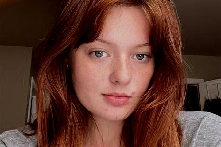 Natalie, 21, a red brown-eyed caucasian companion based in Rovensko. Offering Travel Companion, Overnight, CIM, Massage, A-Level. Available for incall and ou...