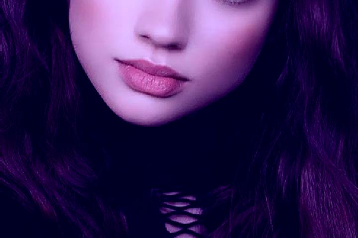Natalie, 22, a brunette dark-eyed asian companion based in Khwao Sinarin. Offering Deep French Kissing, GFE, Striptease, BDSM. Available for incall and outca...
