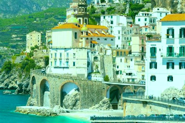 Natalie, 22 — Escort in Ome, Italy