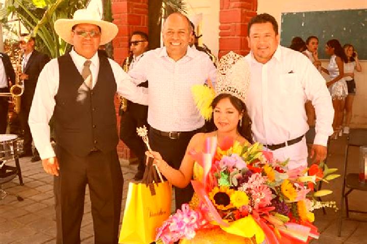 Natalie, 22 — Escort in San Pedro Xalcaltzinco, Mexico