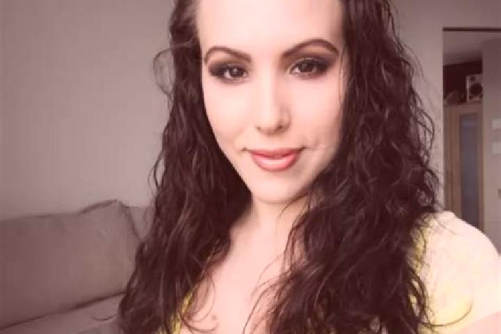 Natalie, 23, a auburn amber-eyed middle eastern companion based in Pansol. Offering Party Girl, Overnight, Couples, Domination. Available for incall and outc...