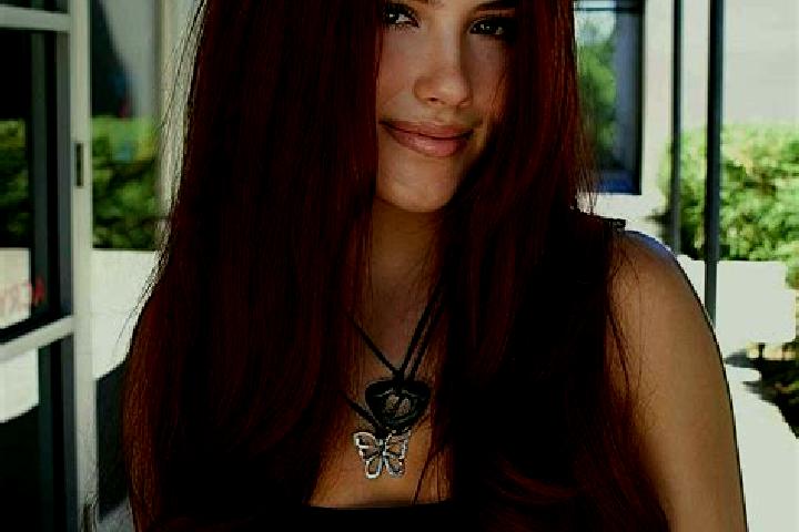 Natalie, 23, a auburn dark-eyed mixed companion based in Uriu. Offering Fetish, Erotic Massage, GFE, Striptease. Available for incall and outcall, overnight ...