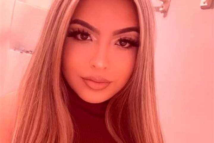 Natalie, 23, a blonde brown-eyed latina companion based in Miasteczko Slaskie. Offering Girlfriend Experience, Deep French Kissing, Dinner Date. Available fo...