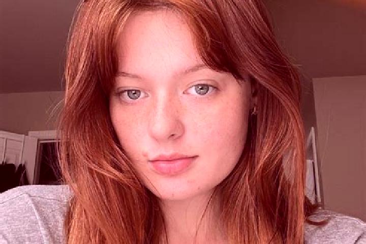 Natalie, 23, a red blue-eyed european companion based in Uphams Corner. Offering GFE, Duos. Available for incall and outcall, day and evening dates.