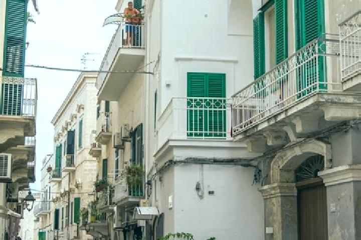 Natalie, 23 — Escort in Monopoli, Italy