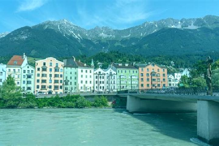 Natalie, 24 — Escort in Grafenweg, Austria