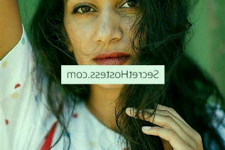 Natalie, 25, a black grey-eyed indian companion based in Fenais da Luz. Offering Striptease, Prostate Massage, Domination, Dinner Date. Available for incall ...