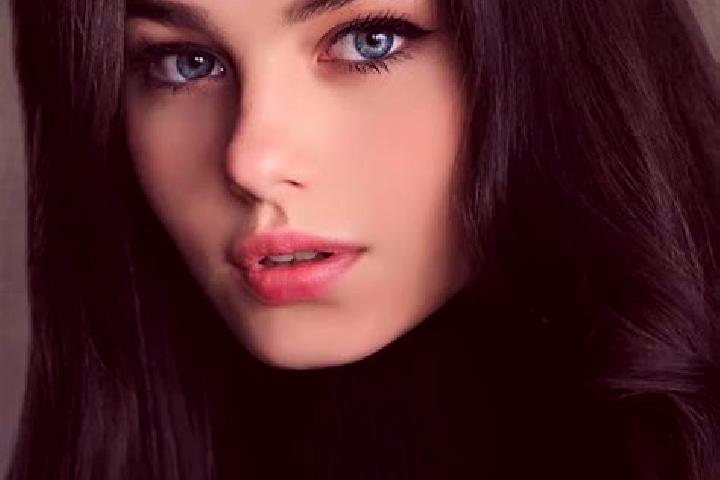 Natalie, 25, a brunette amber-eyed slavic companion based in Las Rosas. Offering OWO, Domination, Deep French Kissing, GFE, BDSM. Available for incall and ou...