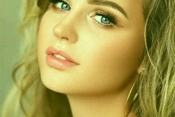 Natalie, 25, a dark blonde blue-eyed caribbean companion based in Trillo. Offering Tantra, Girlfriend Experience, A-Level, BDSM. Available for incall and out...