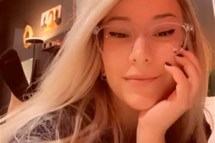 Natalie, 25, a platinum blonde amber-eyed caribbean companion based in la Marina del Prat Vermell. Offering Domination, Couples, A-Level, BDSM, CIM. Availabl...