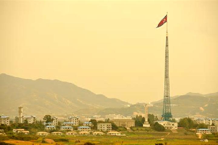 Natalie, 25 — Escort in Uijin-dong, North Korea