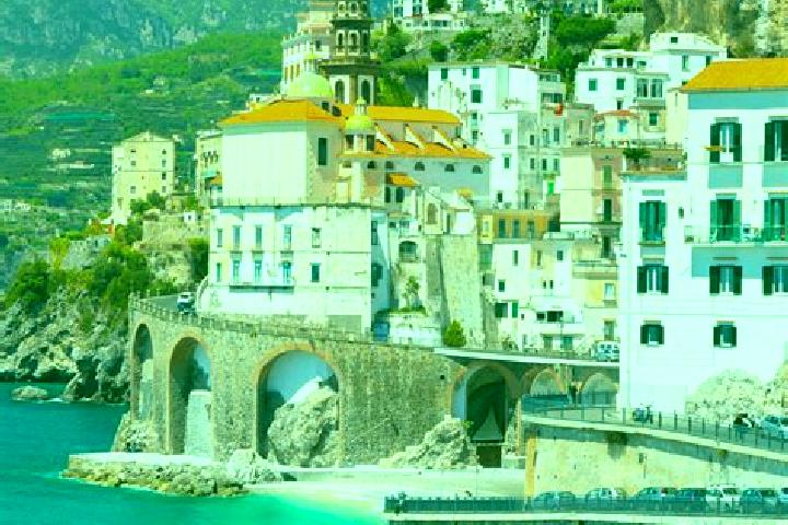 Natalie, 25 — Escort in Velo d Astico, Italy
