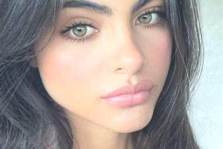 Natalie, 26, a brunette dark-eyed indian companion based in Heverlee. Offering Dinner Date, Roleplay, Duos. Available for incall and outcall, overnight booki...