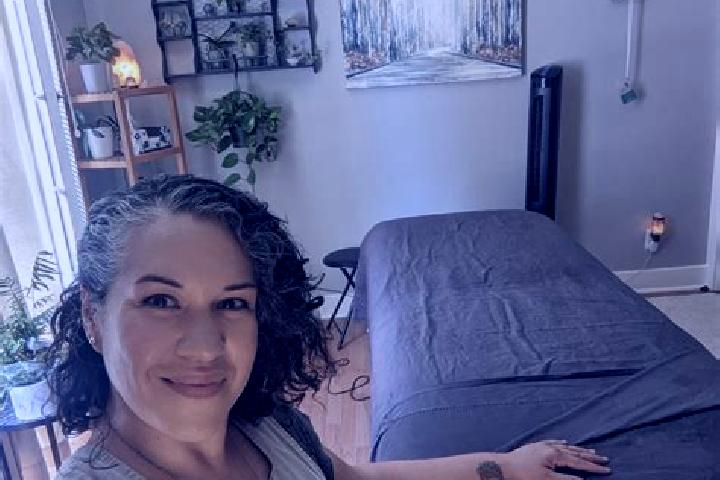 Natalie, 26, a dark blonde amber-eyed ebony companion based in Grapeview. Offering Massage, BDSM. Available for incall and outcall, day and evening dates.
