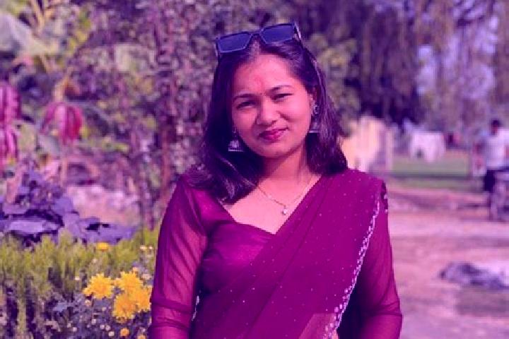 Natalie, 26 — Escort in Ghogardiha, India