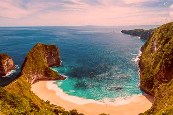 Natalie, 26 — Escort in Leu, Indonesia