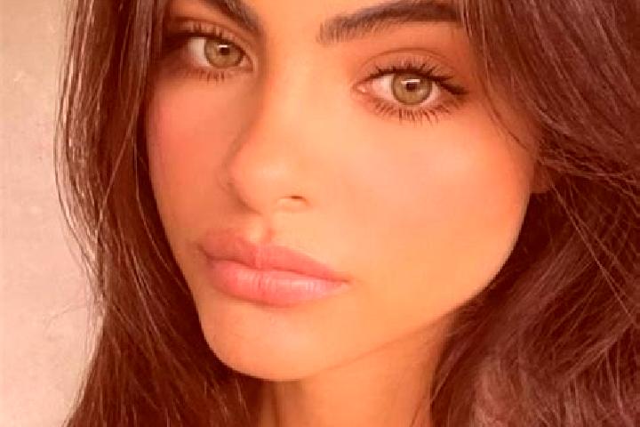 Natalie, 27, a black green-eyed european companion based in Bi er. Offering Duos, CIM, A-Level, Travel Companion. Available for incall and outcall, overnight...