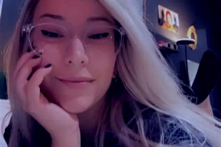 Natalie, 27, a blonde grey-eyed indian companion based in Donja Bistra. Offering OWO, Duos, Couples. Available for incall and outcall, day and evening dates.
