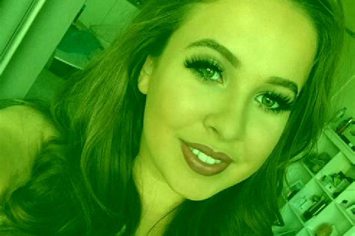 Natalie, 27, a chestnut dark-eyed european companion based in Stanislawow Pierwszy. Offering Massage, Couples, Girlfriend Experience, GFE, Dinner Date. Avail...