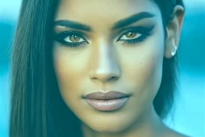 Natalie, 28, a black brown-eyed latina companion based in Ixchiguan. Offering Massage, Travel Companion, Party Girl, A-Level. Available for incall and outcal...